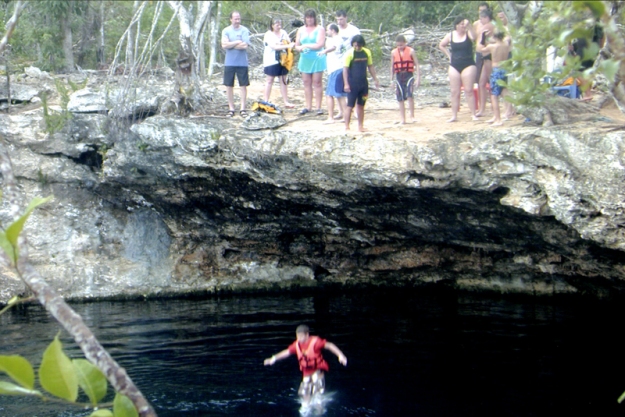 Cliff Jumping Riviera Maya